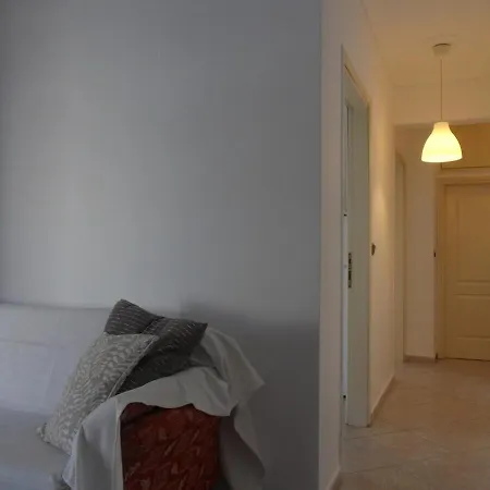 Comfortable Near Skg Airport Apartman Thérmi