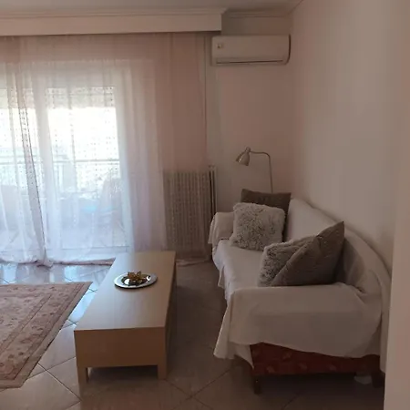 Appartamento Comfortable Near Skg Airport