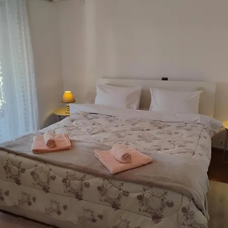 Comfortable Near Skg Airport